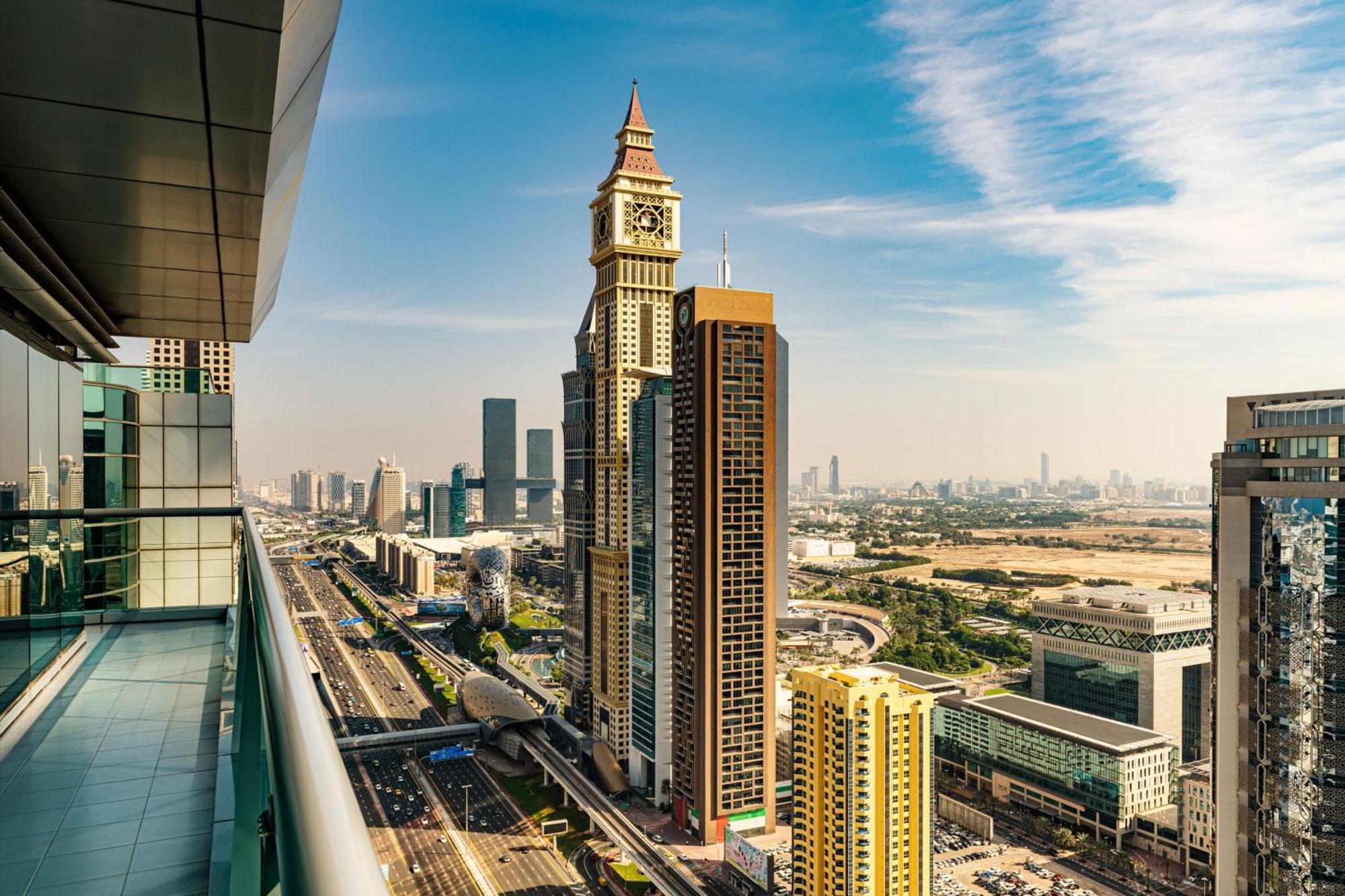 Four Points By Sheraton Sheikh Zayed Road Dubai Buitenkant foto